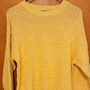 1990s vintage men's mustard yellow cable knit roundtree and yorke sweater.